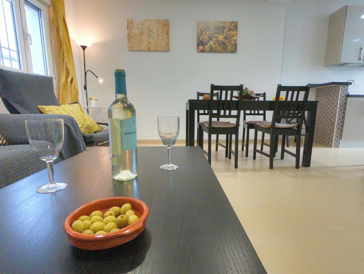 Apartment Noria Is A Comfortable With Patio And Large Terrace In Conil *